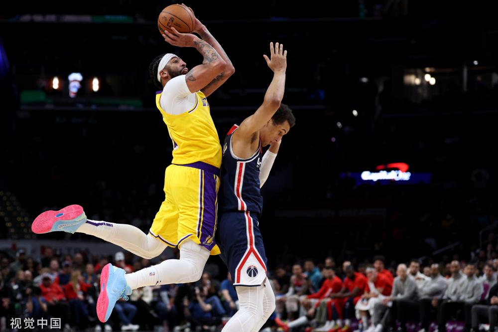 在世界足坛 在世界足坛