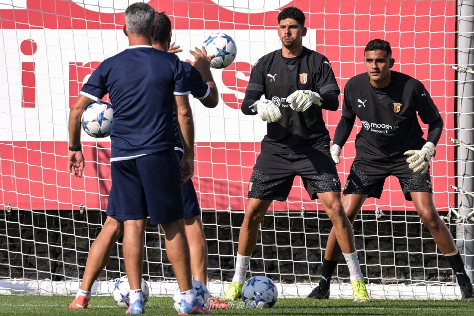 发展的足球 发展的足球